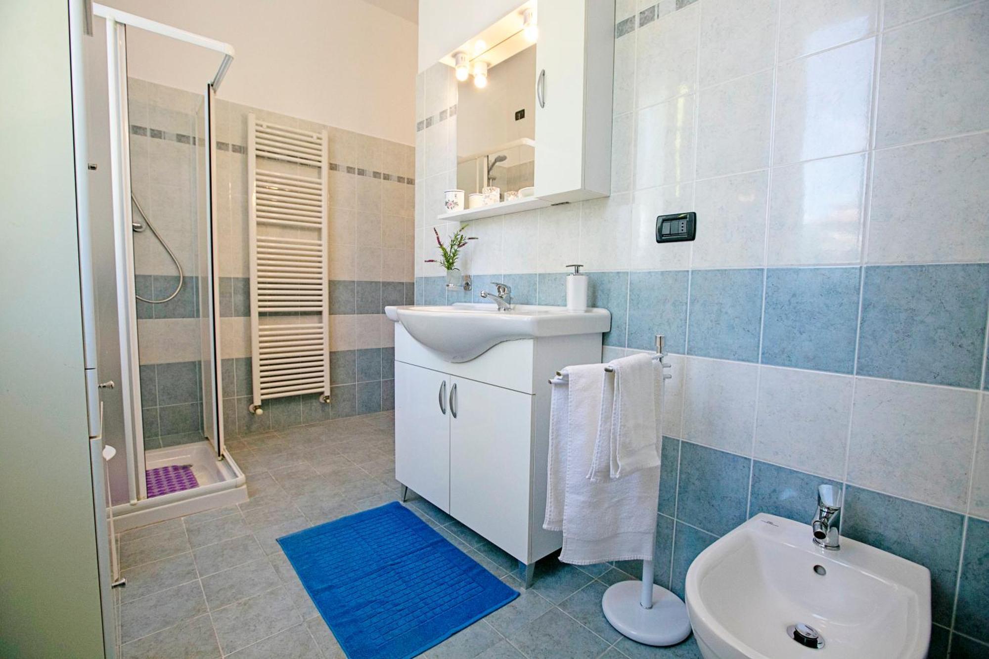 Villa Mimosa - Appartamento 1 - Happy Rentals Desenzano del Garda Exteriör bild
